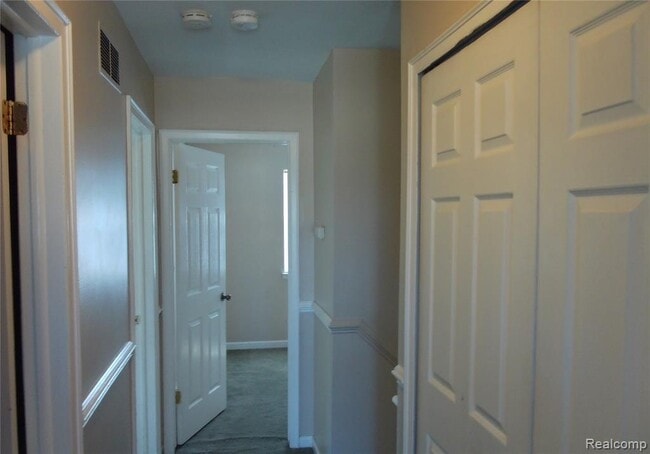 Building Photo - 37085 Brynford Dr