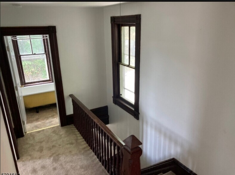 Hallway - 10 Harrison St