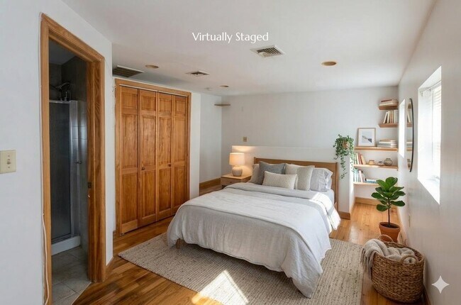 Building Photo - 11 Wright Ave