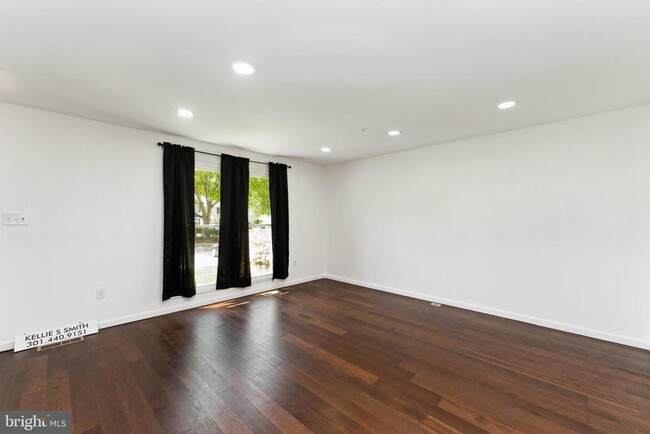 Building Photo - 12616 Wrightwood Ct