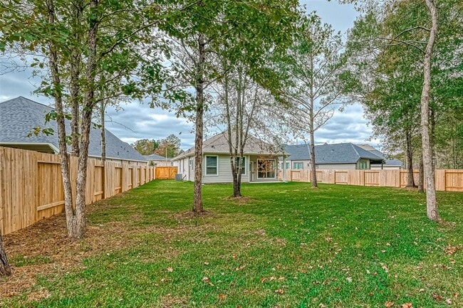 Building Photo - 348 Rise Ln