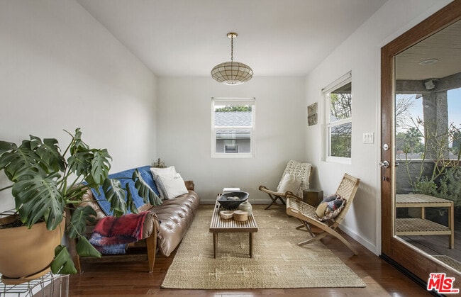 Building Photo - 5215 Almaden Dr