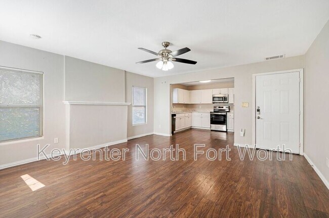 Building Photo - 2735 Purington Ave