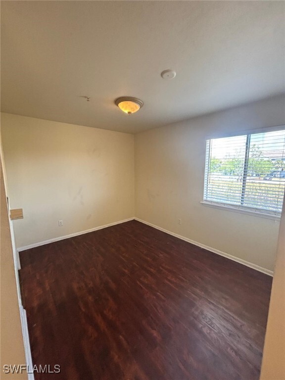 Building Photo - 2925 Winkler Ave