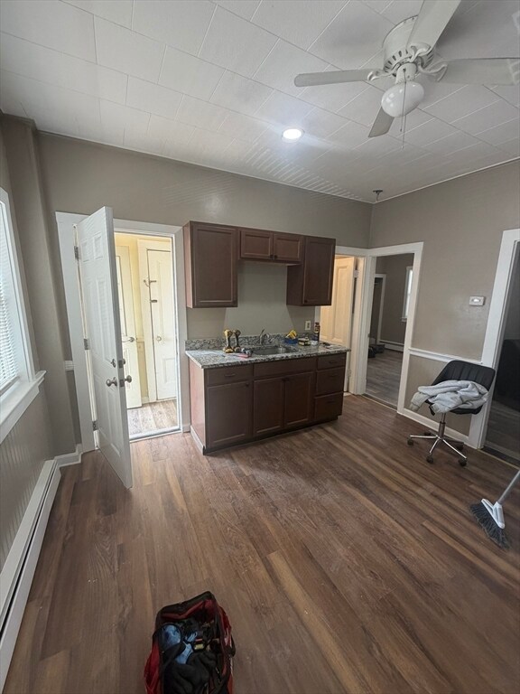 Building Photo - 531 Ash St