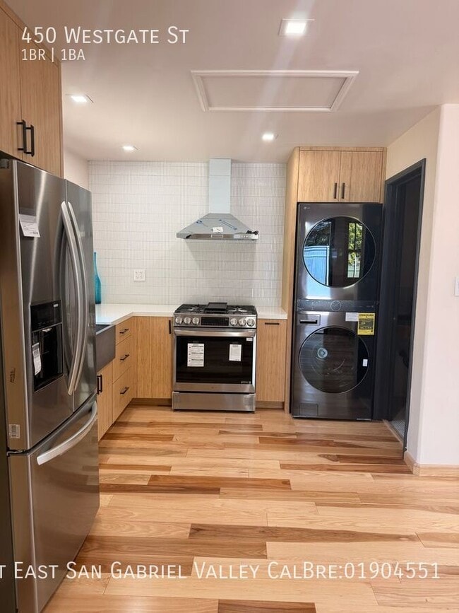 Building Photo - 450 Westgate St