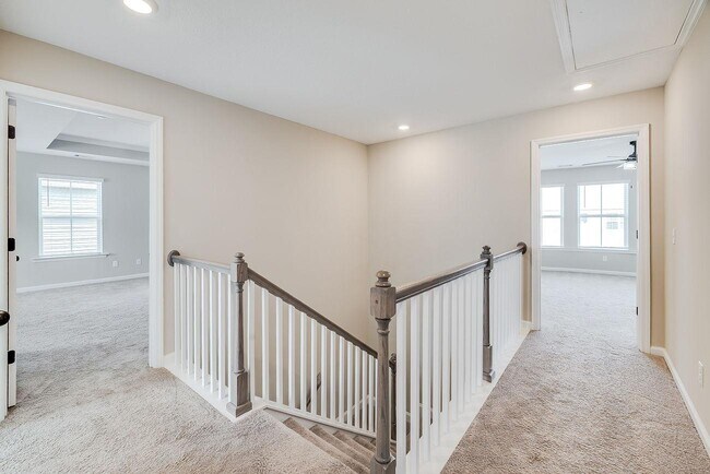 Building Photo - 125 Sams Dr