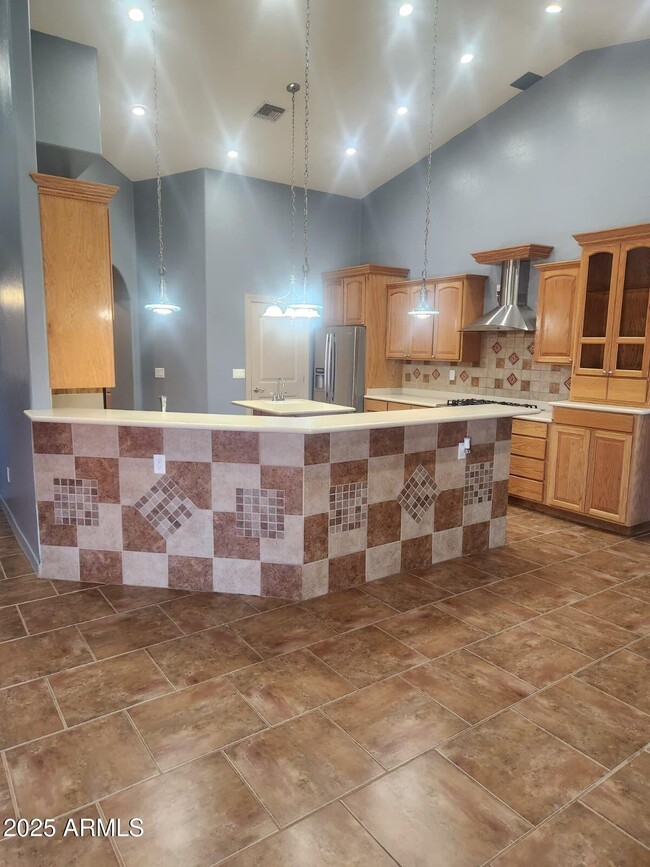 Building Photo - 1766 E Golf Course Rd