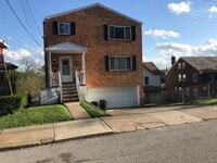 Building Photo - 2643 Mackinaw Ave