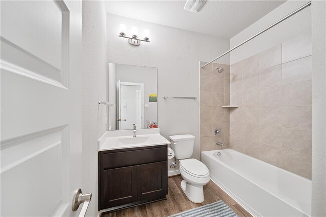 Building Photo - 28447 Halle Ray Dr
