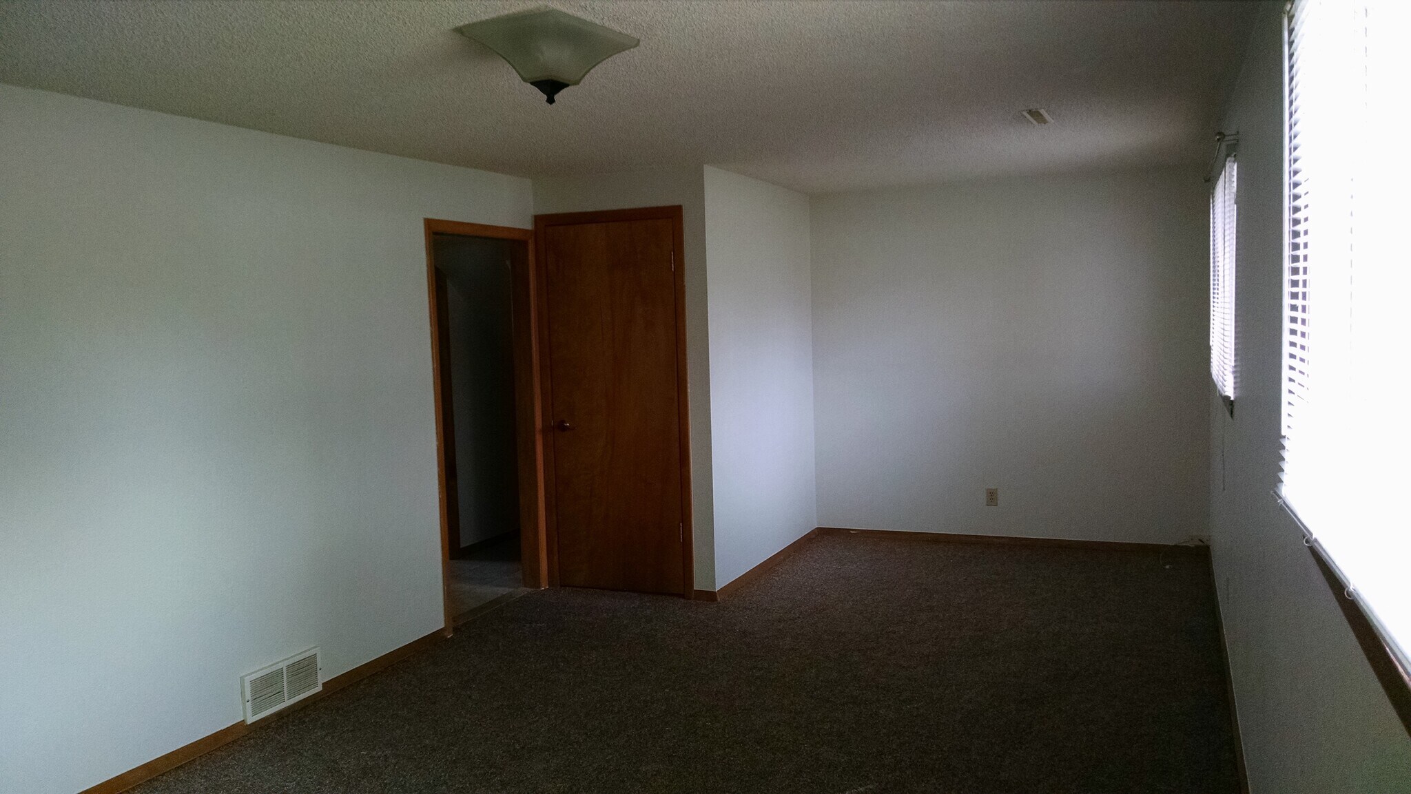 Spacious downstairs - 1838 Gay Street