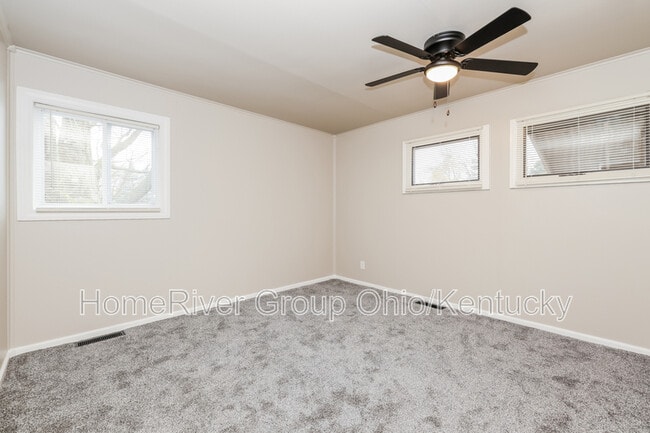 Building Photo - 2981 Kerwood Dr