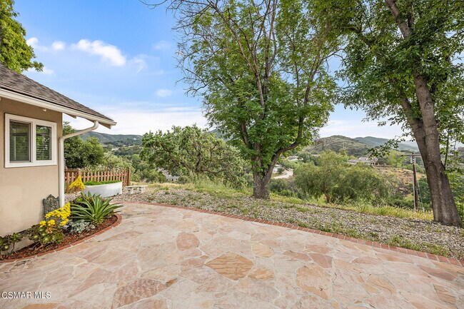 Building Photo - 167 Rimrock Rd