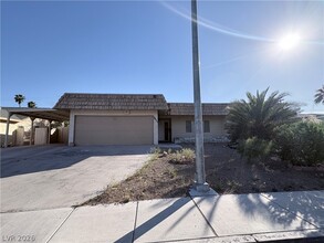 Building Photo - 1575 Cherokee Ln