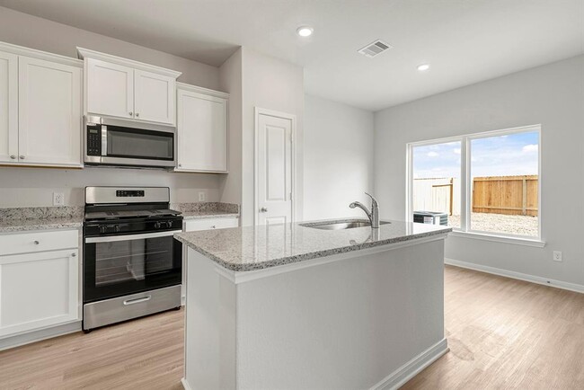 Building Photo - 452 Beechwood Hacienda Dr