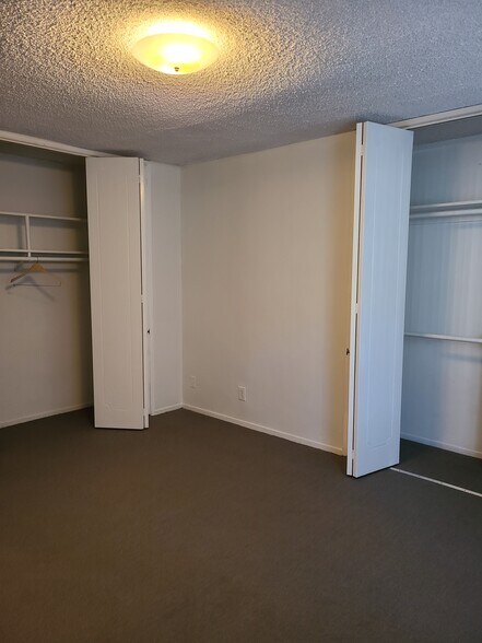 Bedroom - 5555 W 8th St