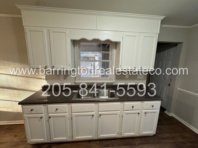 Building Photo - Birmingham/Center Point