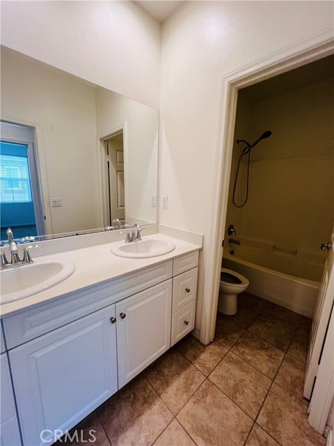 Building Photo - 3022 E Via Corvina