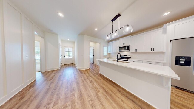 Building Photo - Fox Run Village - Opelika