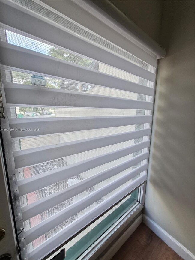 Building Photo - 10904 SW 72nd St