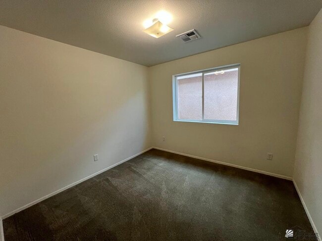 Building Photo - 3743 S Desert Sky Dr