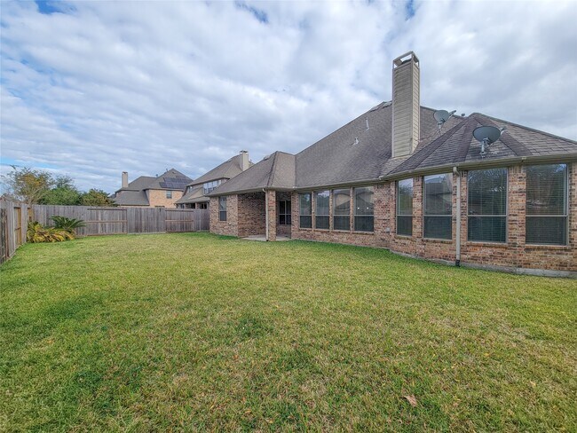 Building Photo - 2886 Tuscania Ln