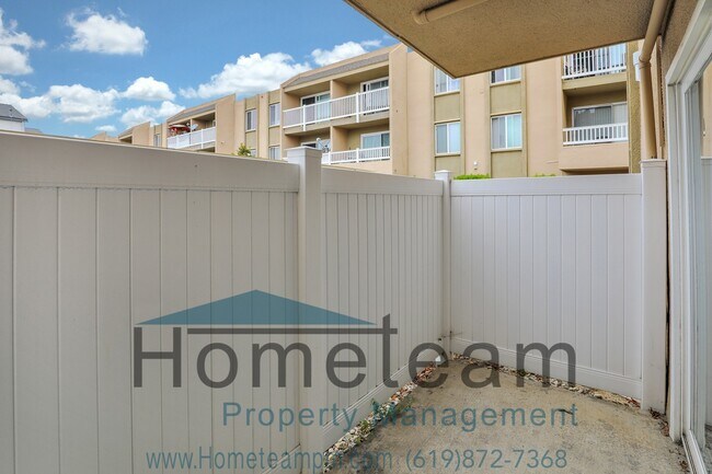 Building Photo - 2 BR/ 2 BA 892 SQFT SAN DIEGO CONDO