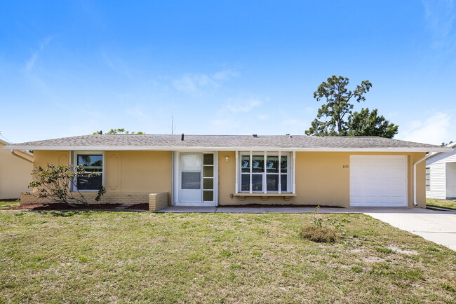 Building Photo - 8109 Coco Solo Ave