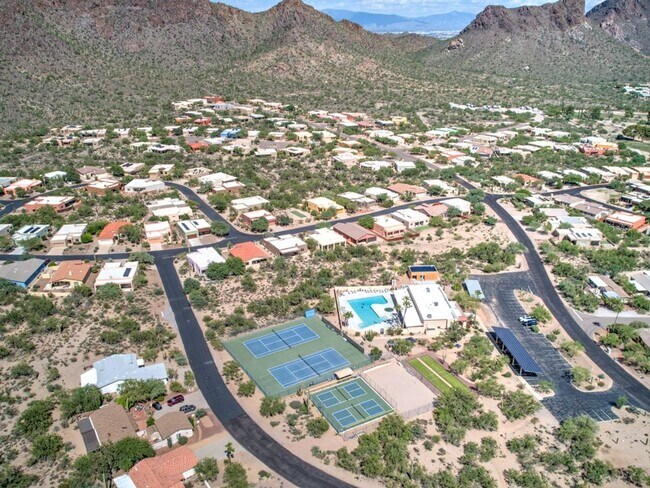 Building Photo - 6124 W Tucson Estates Pkwy