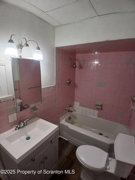 Building Photo - 1729 Church Ave