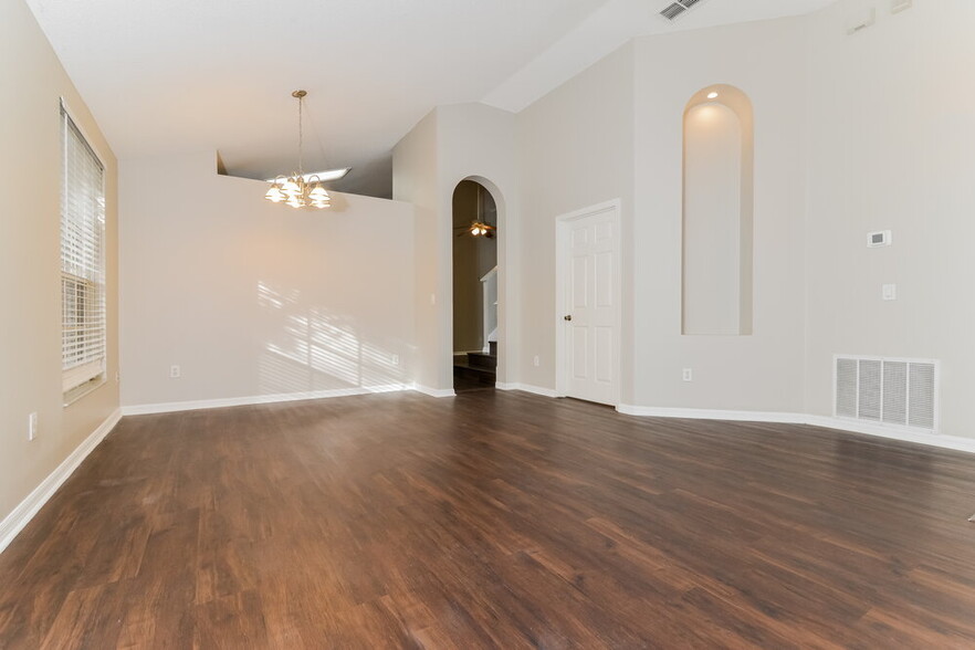 Building Photo - 1235 Pat Patterson Ct