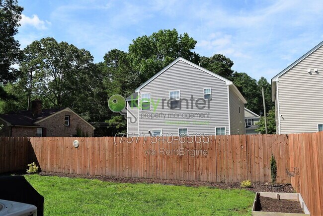 Building Photo - 2103 English Ave