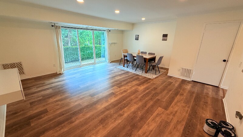 Building Photo - 17411 Pipers Way