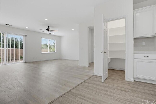 Building Photo - 2869 Rancho Rio Chico