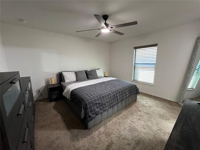 Building Photo - 2297 Caspian Dr