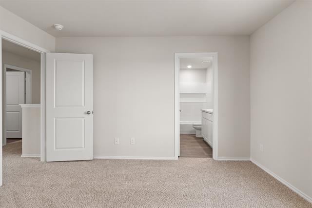 Building Photo - 217 Arbor Ct