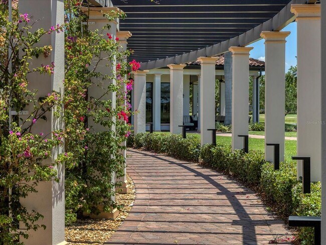 Building Photo - 10424 Crooked Crk Dr