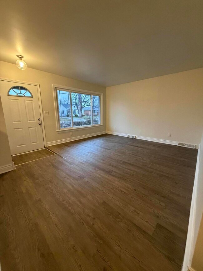 Building Photo - 17422 Keppen Ave