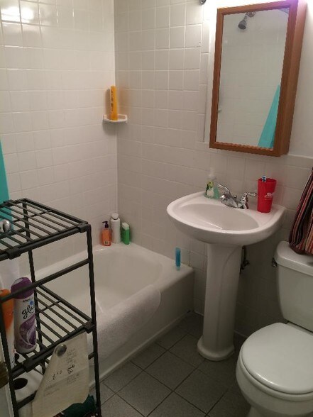 Building Photo - 27 St Stephen St