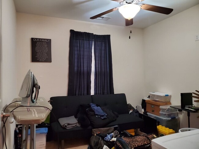 Building Photo - Tranquil Expanse : 4BR | 2.5 BA , House in Moncks Corner