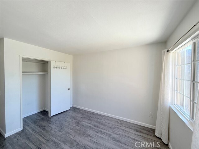 Building Photo - 5948 Quiroz Dr