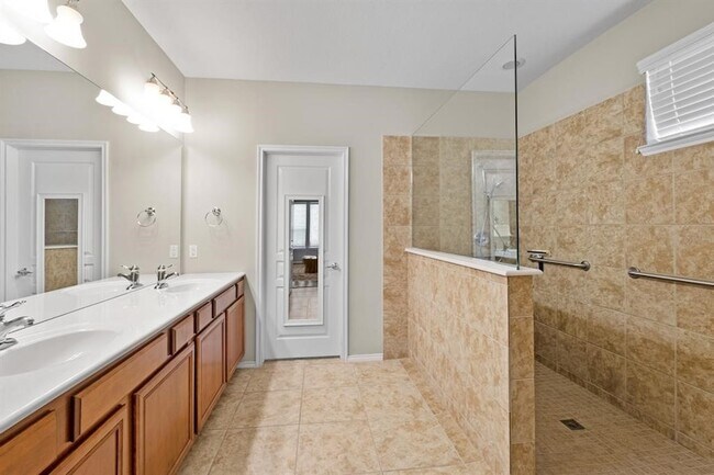 Building Photo - 25411 Melody Canyon Ct