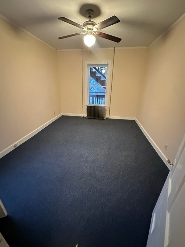 Building Photo - 51 College St