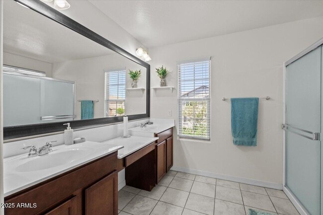 Building Photo - 1317 N Balboa