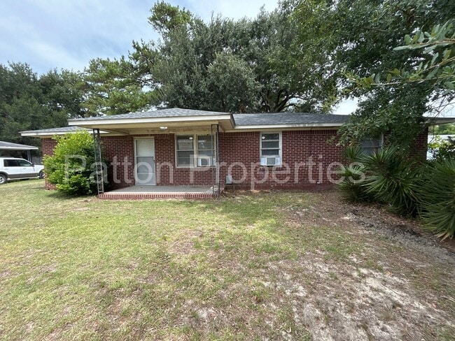 Building Photo - Springdale Area