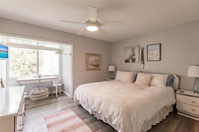 Building Photo - 1200 E Peppertree Ln