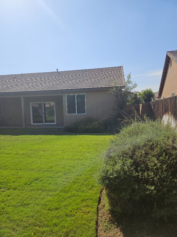 Building Photo - 2908 S Oakhurst Ct