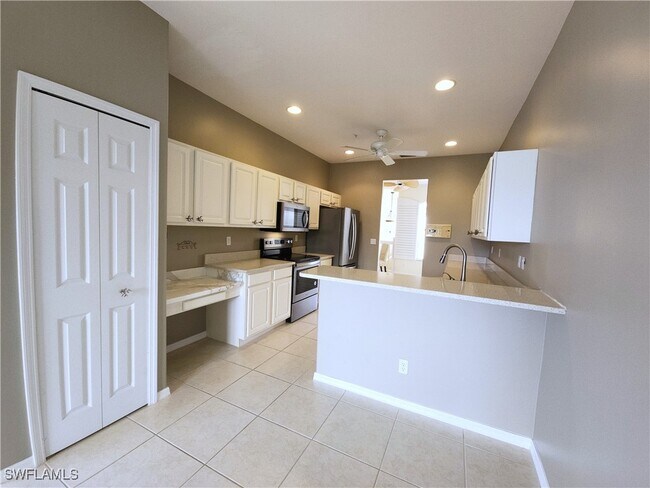 Building Photo - 2135 Arielle Dr