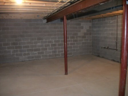 Building Photo - 927 Westland Dr