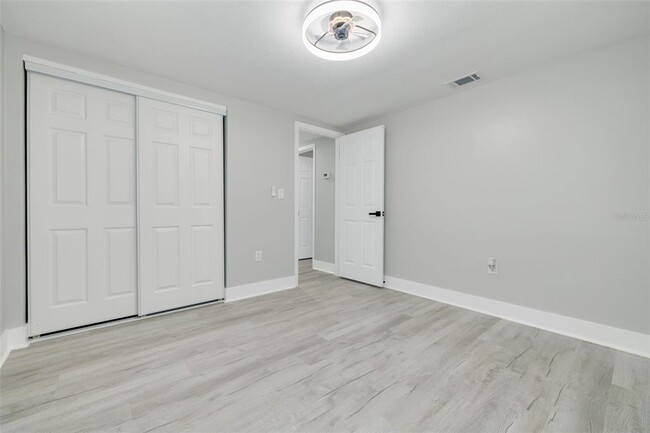 Building Photo - 9124 Lido Ln